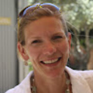 Meet your Posher, Maxine